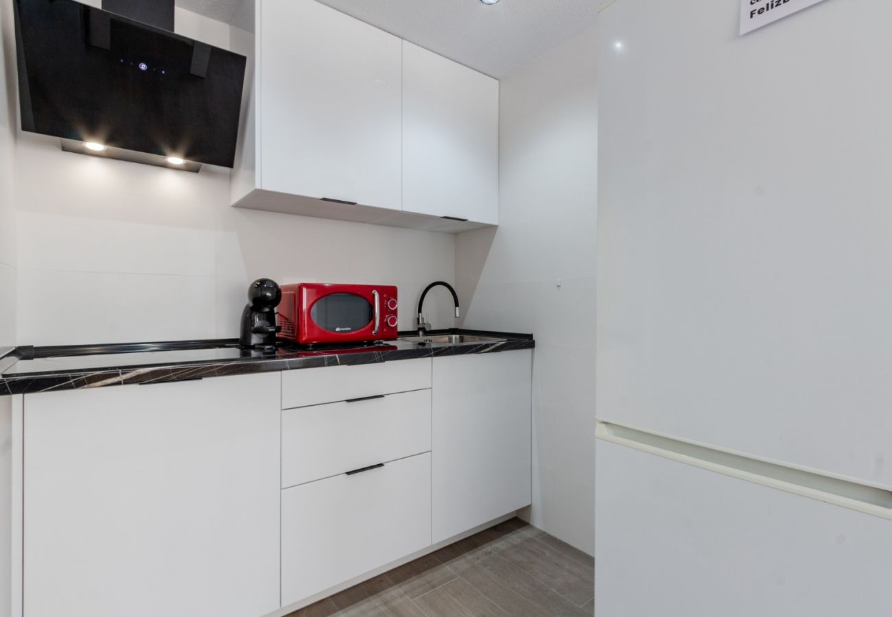 Apartment in santa pola - Apartamento frente al paseo marítimo en Santa Pola