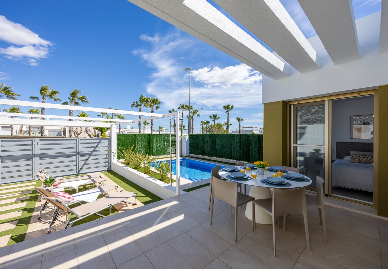 Villa in Orihuela - Sunny Villa - Relax and Golf