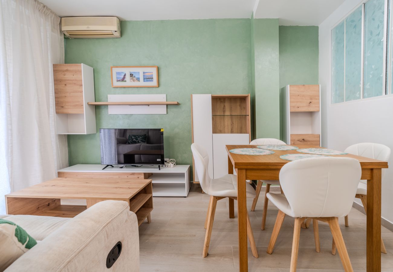 Apartment in santa pola - Modern Apartment by the New Harbour