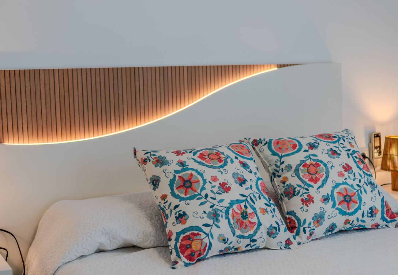 Apartment in santa pola - Modern Apartment by the New Harbour