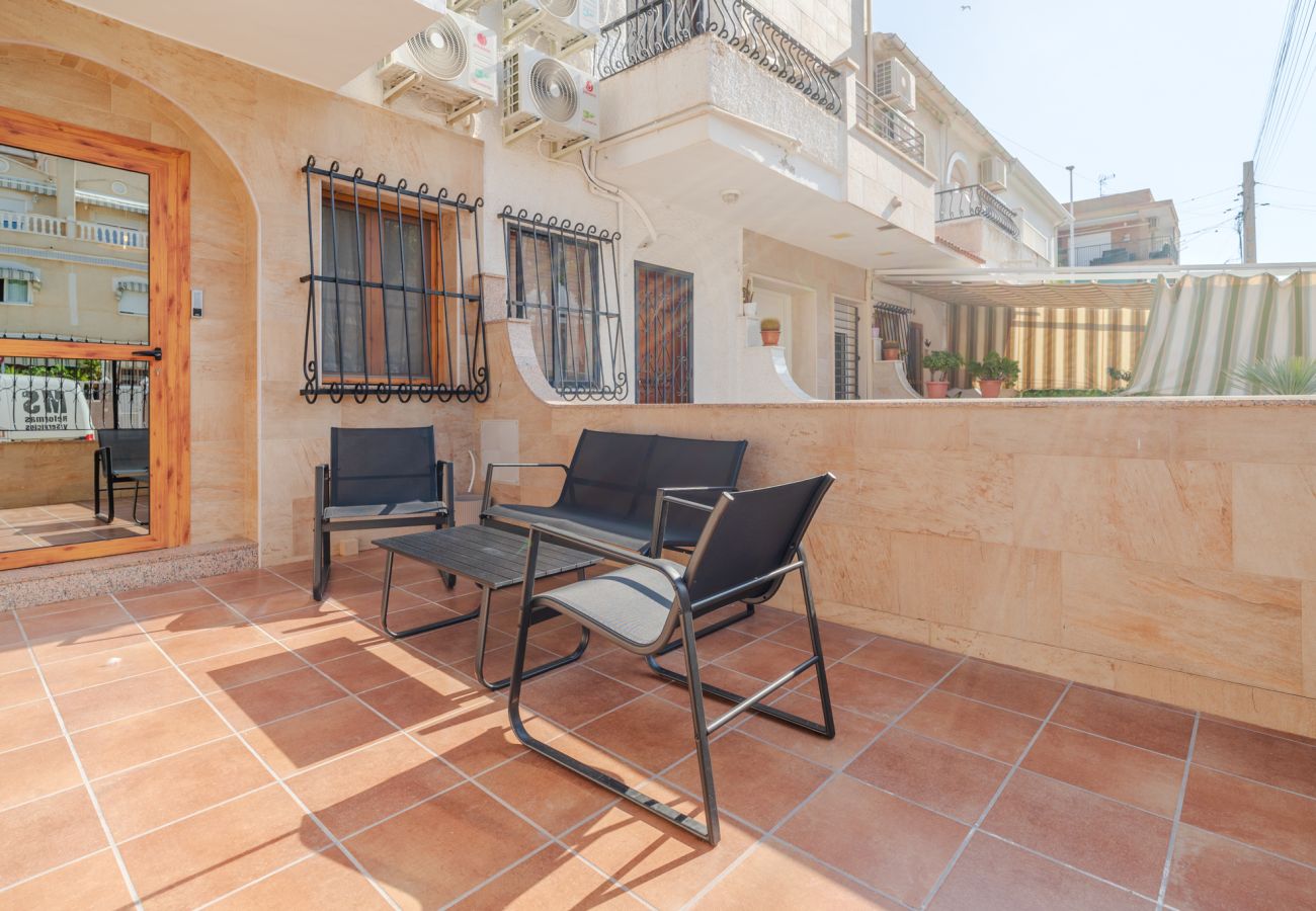 Bungalow in santa pola - House by the Sea