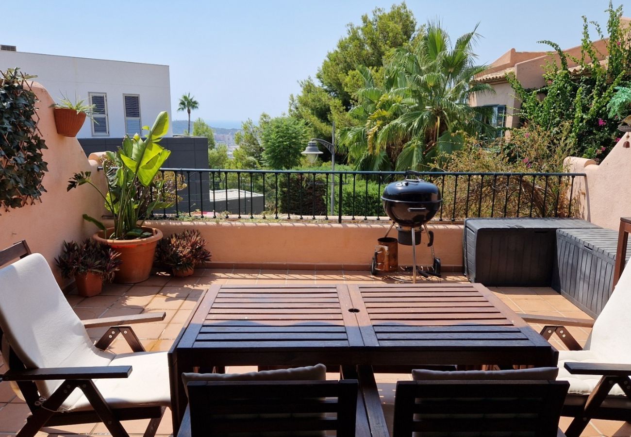 Bungalow in Finestrat - Peaceful Villa with Terrace and Views - Mirador de Sierra Cortina