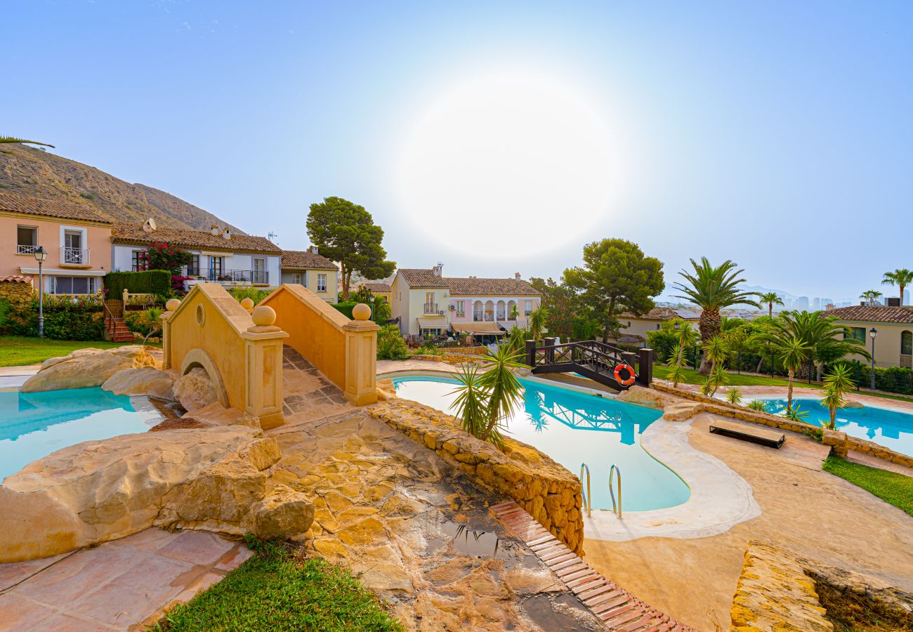 House in Finestrat - 