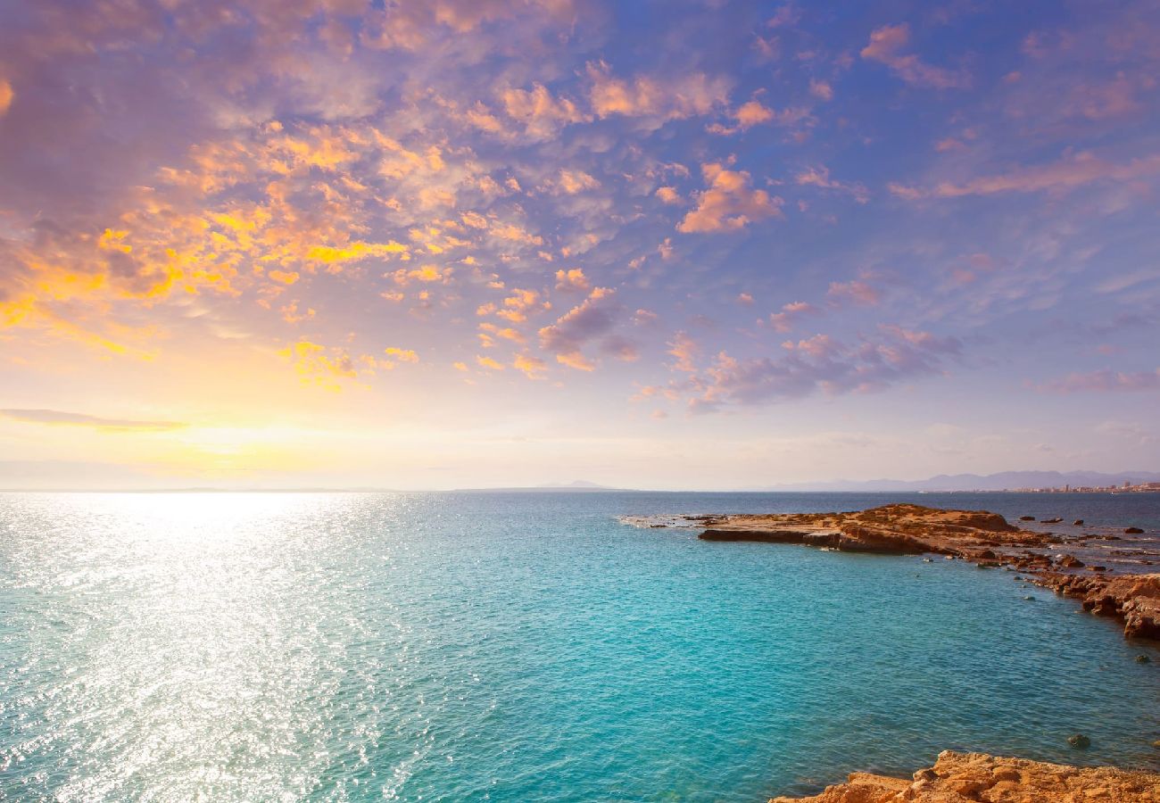 Dom w Alicante / Alacant - Isla de Tabarca Casa Completa en el Pueblo 