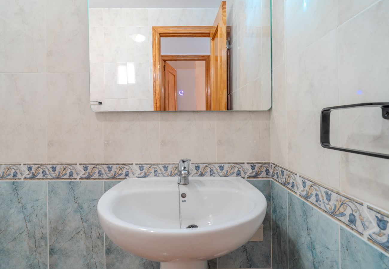 Apartament w Gran Alacant - Casa Jícara - urbanización con piscina by Domidai 