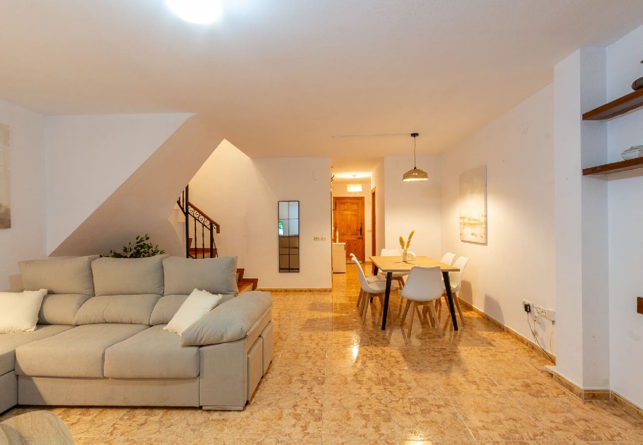 Townhouse w Gran Alacant - The Small Village - Pool and Relax 