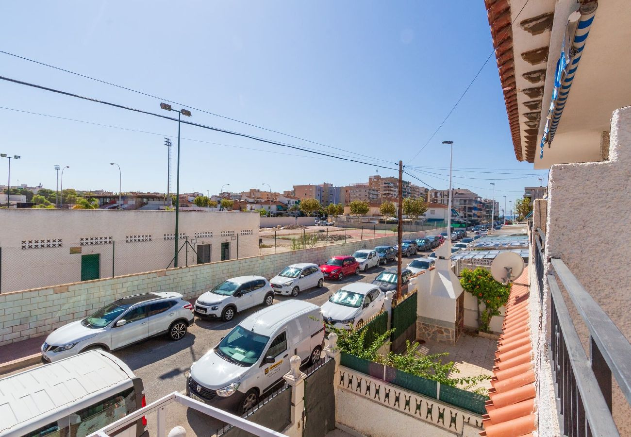 Townhouse w santa pola - Casa con amplio patio Gran Playa 