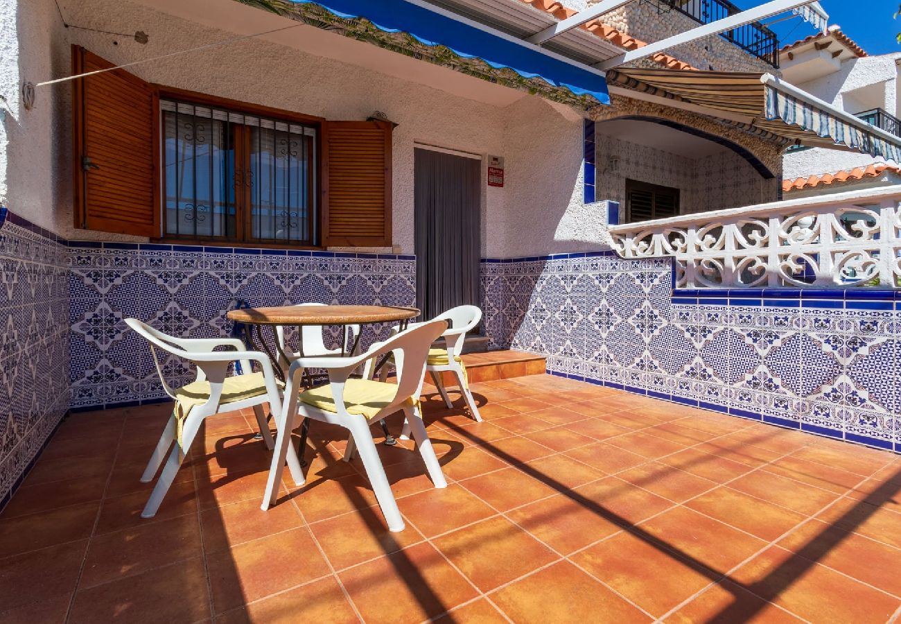 Townhouse w santa pola - Casa con amplio patio Gran Playa 