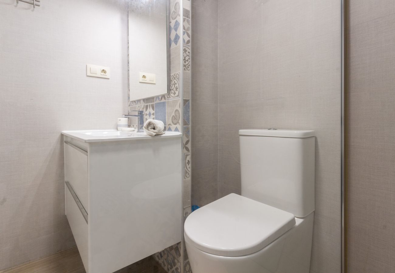 Apartament w santa pola - Apartamento moderno con piscina comunitaria