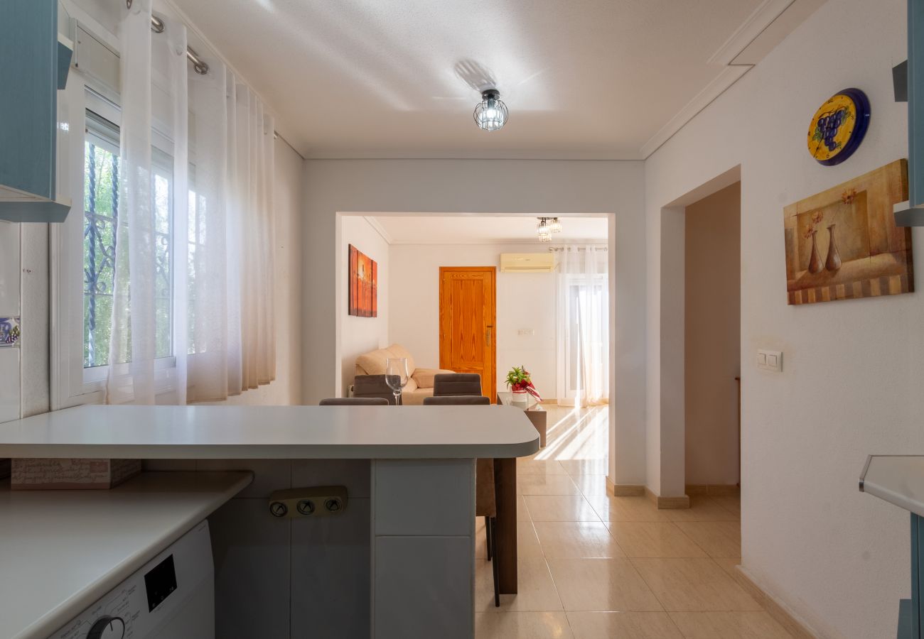 Townhouse w Gran Alacant - Bungalow en Gran Alacant con Piscina, Terraza y Aparcamiento