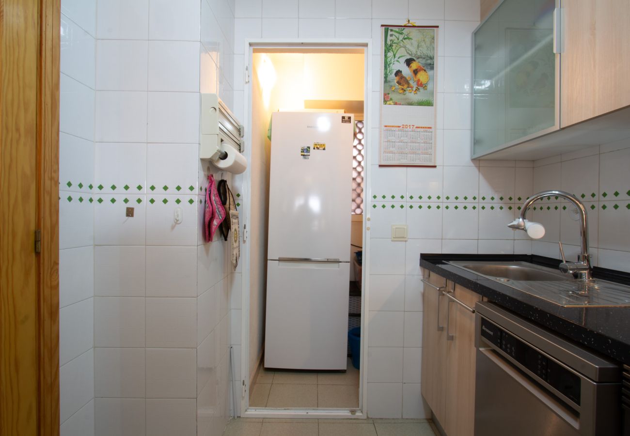 Apartament w Arenales del Sol - Arenales Beach + pool near airport