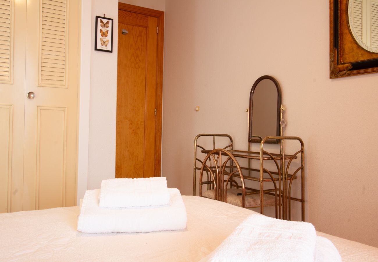 Apartament w Arenales del Sol - Arenales Beach + pool near airport