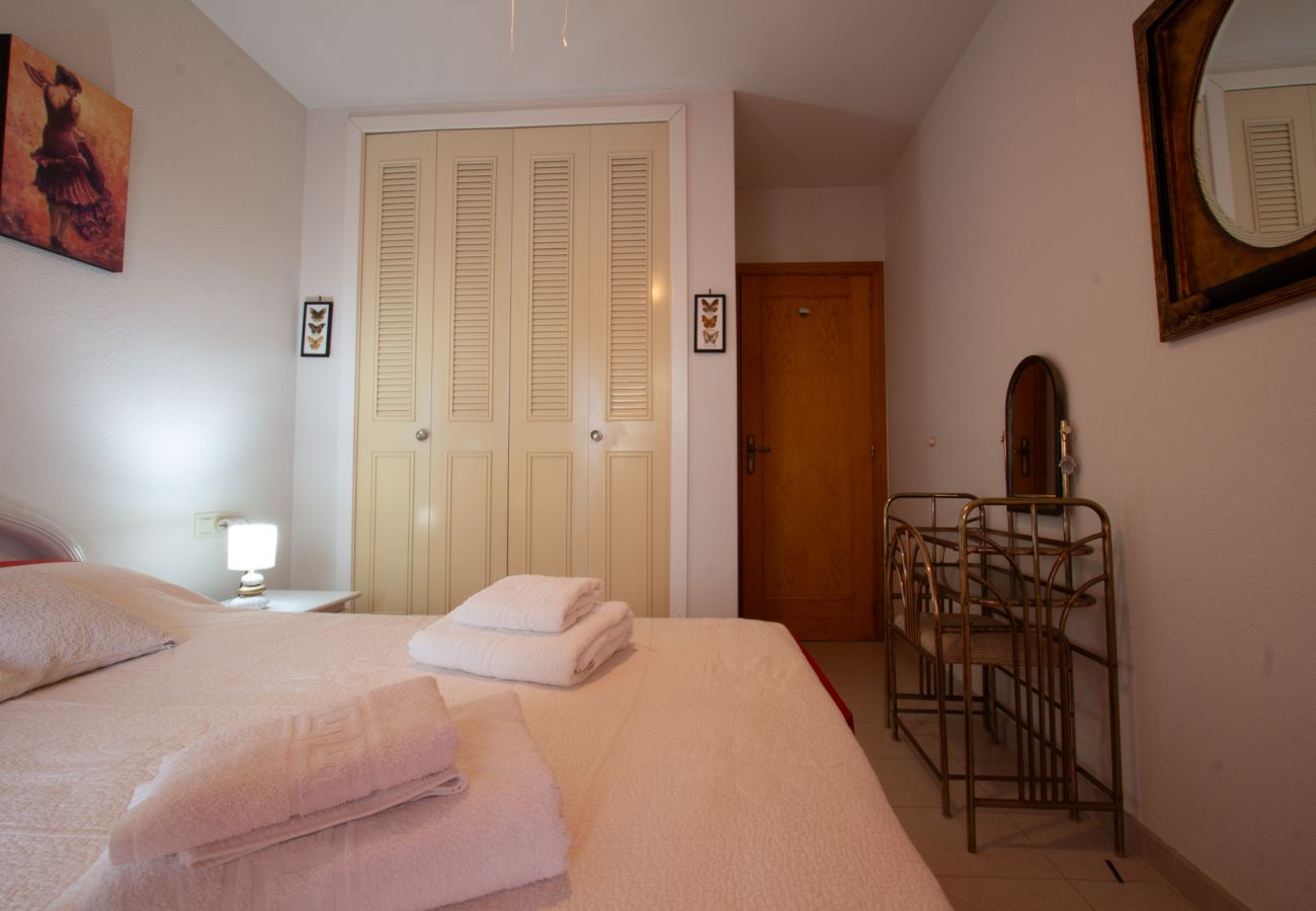 Apartament w Arenales del Sol - Arenales Beach + pool near airport