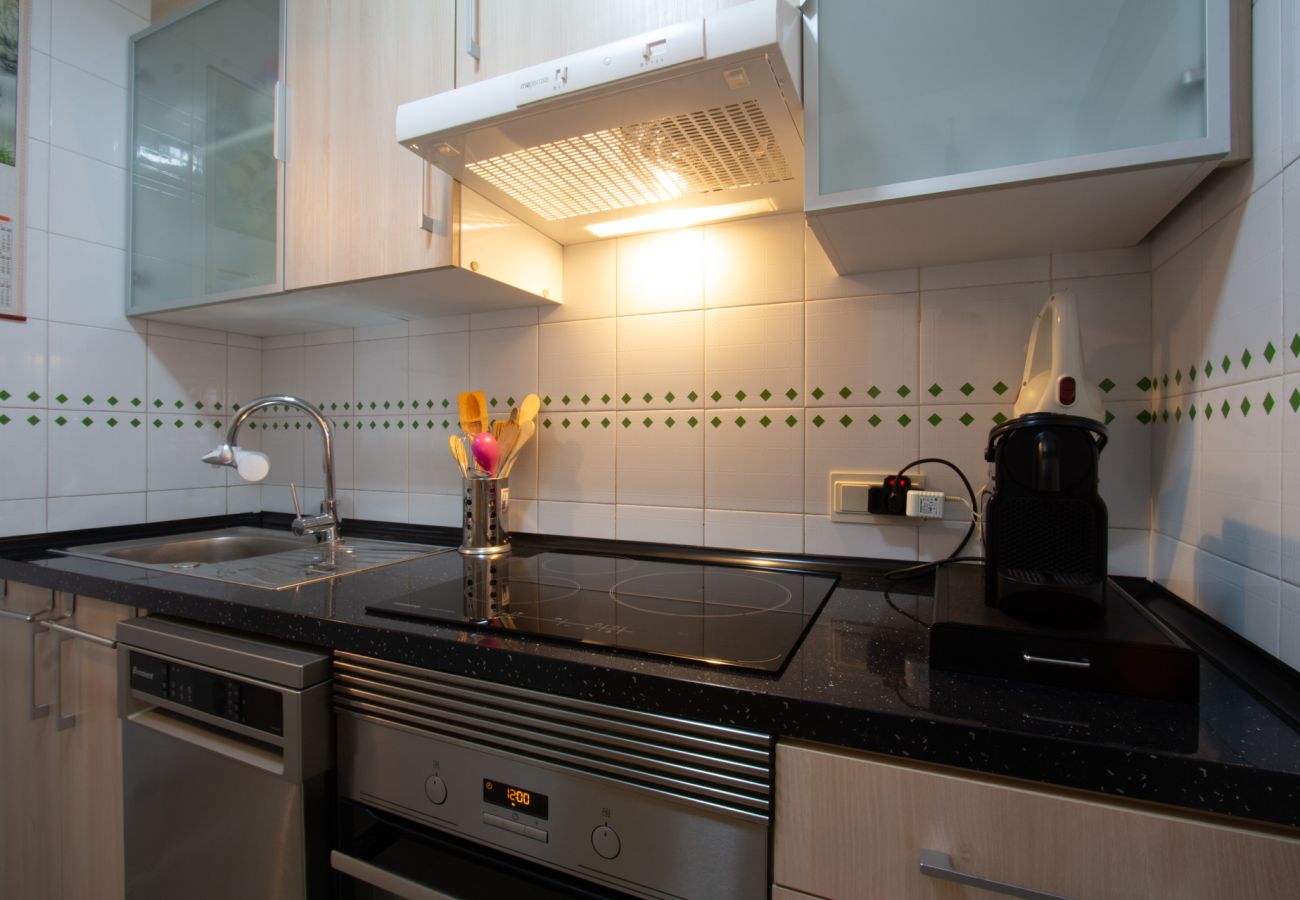 Apartament w Arenales del Sol - Arenales Beach + pool near airport