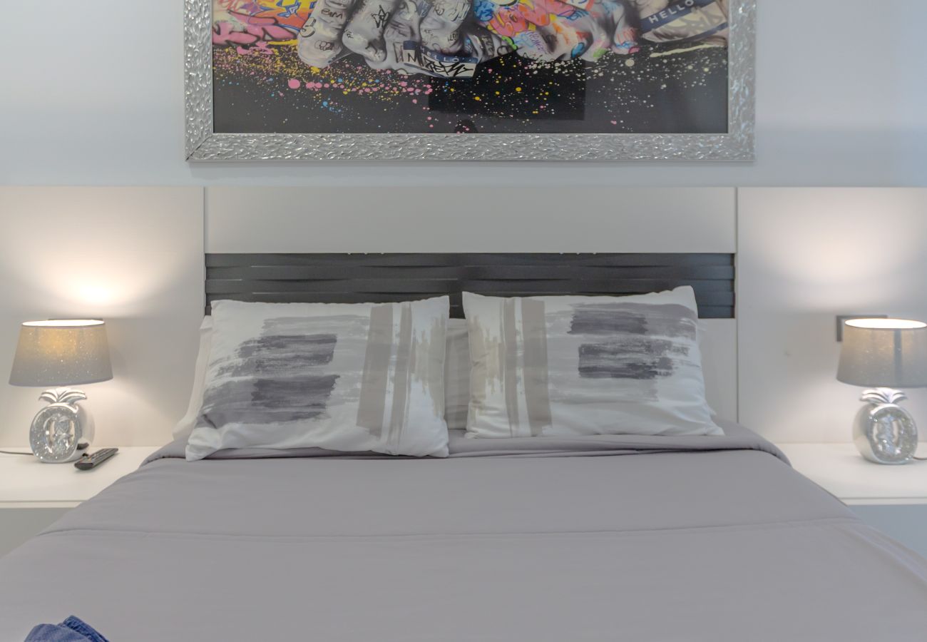 Apartament w Arenales del Sol - Infinity View II - Luxury and relax near the beach