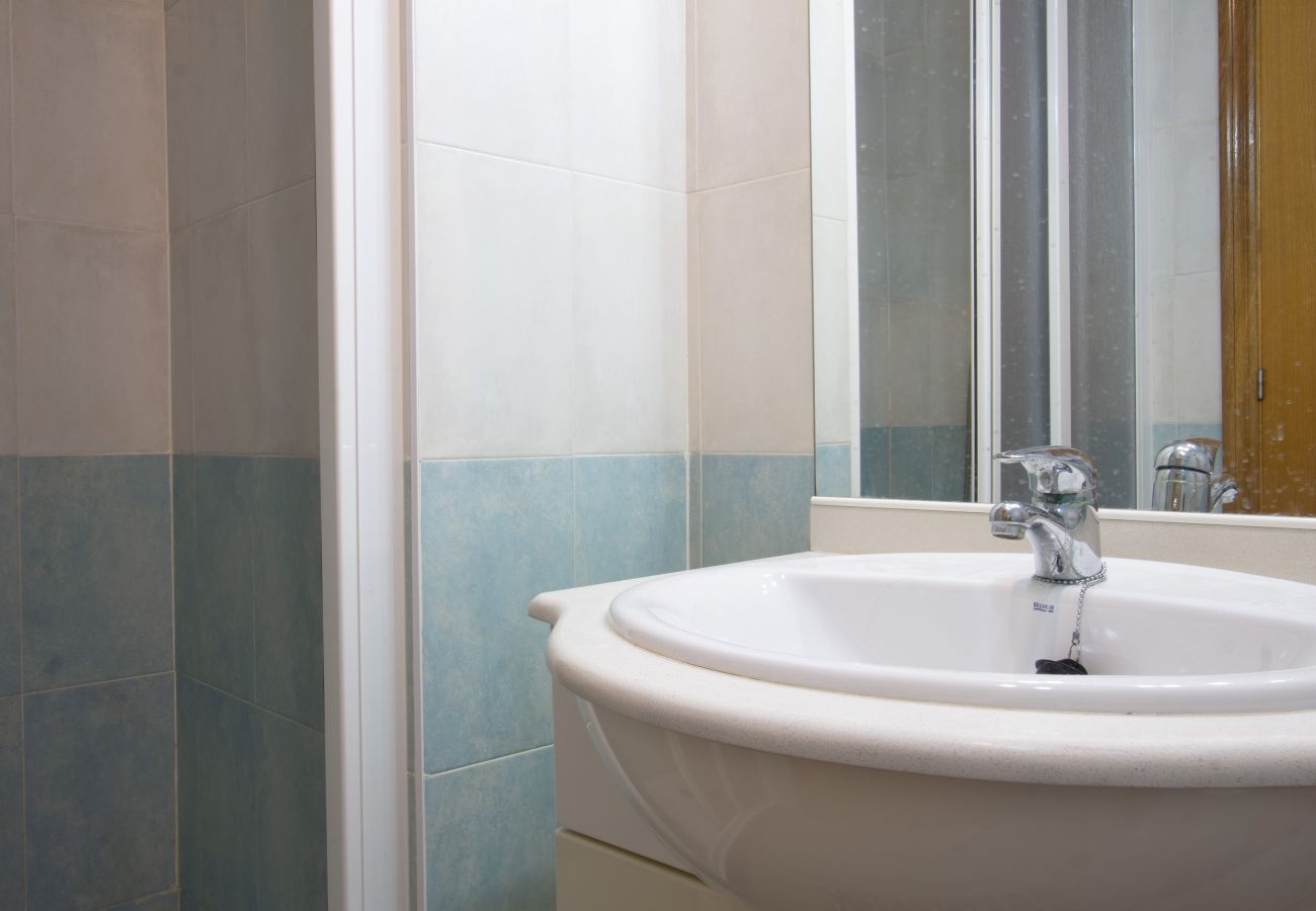 Apartament w santa pola - Cómodo apartamento en el centro de Santa Pola