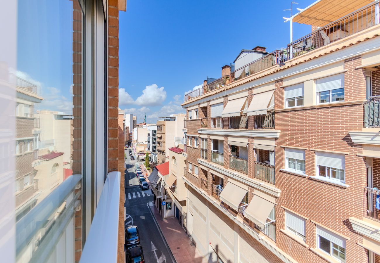 Apartament w santa pola - Cómodo apartamento en el centro de Santa Pola