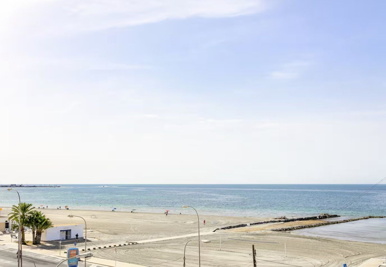 Apartament w santa pola - Apartamento frente a la playa cerca del aeropuerto