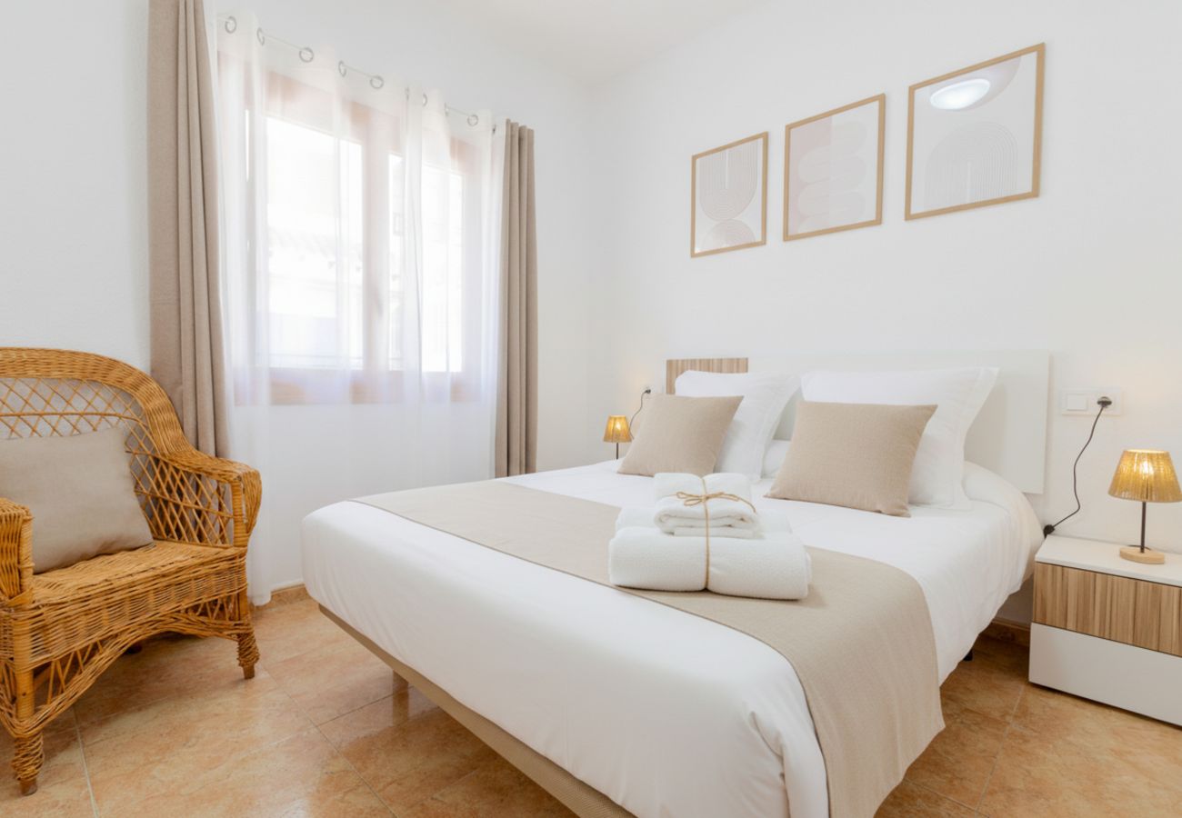 Apartament w santa pola - Sunny Beach Apartment in Santa Pola