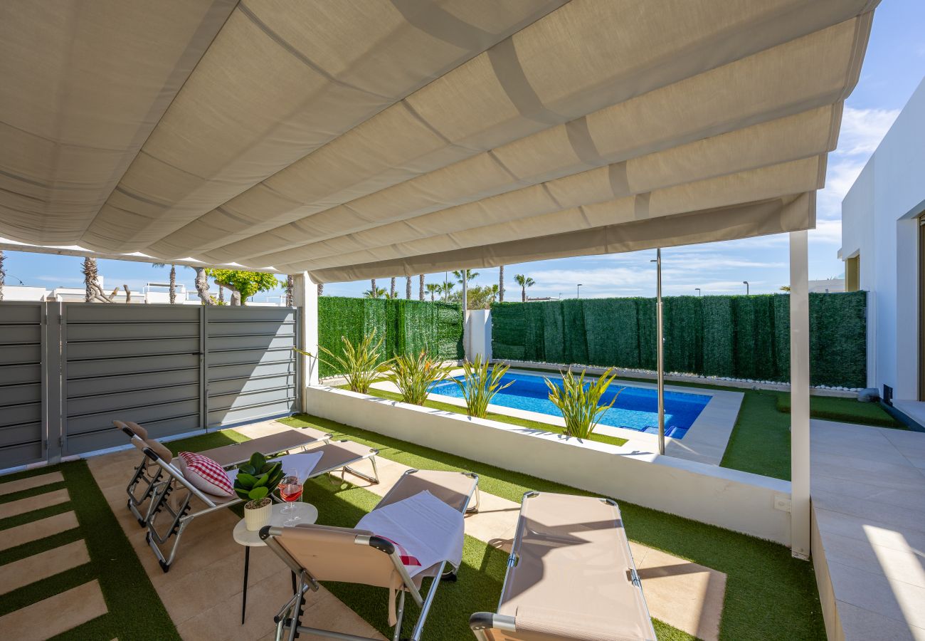 Willa w Orihuela - Sunny Villa - Relax and Golf