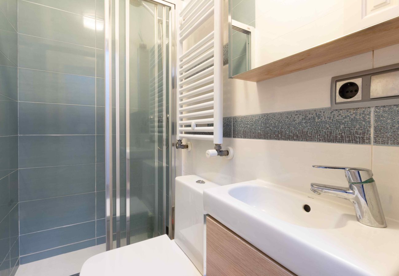 Dom w Javea - Villa para 8 cerca de Playa del Arenal con jardín y barbacoa