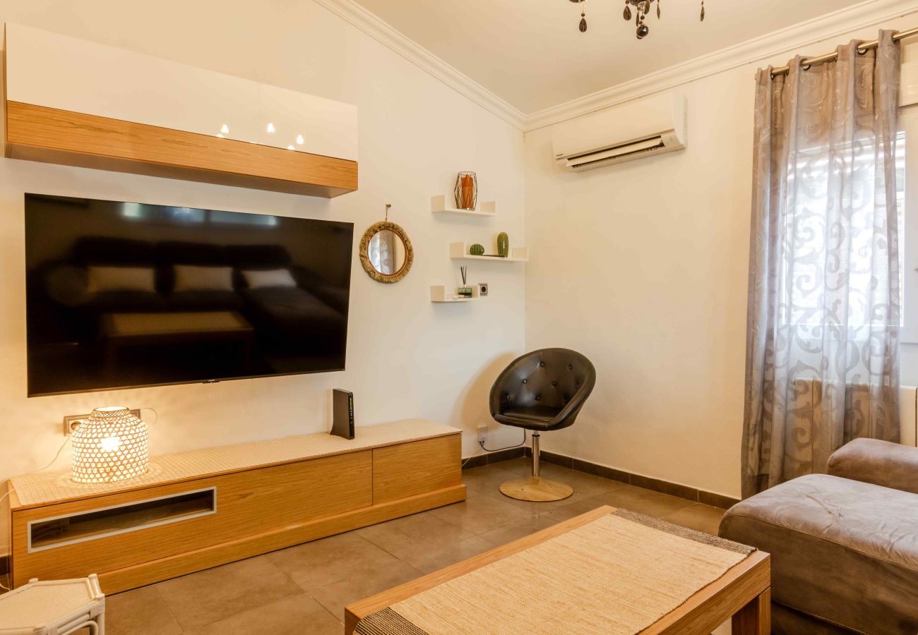 Dom w Javea - Villa para 8 cerca de Playa del Arenal con jardín y barbacoa