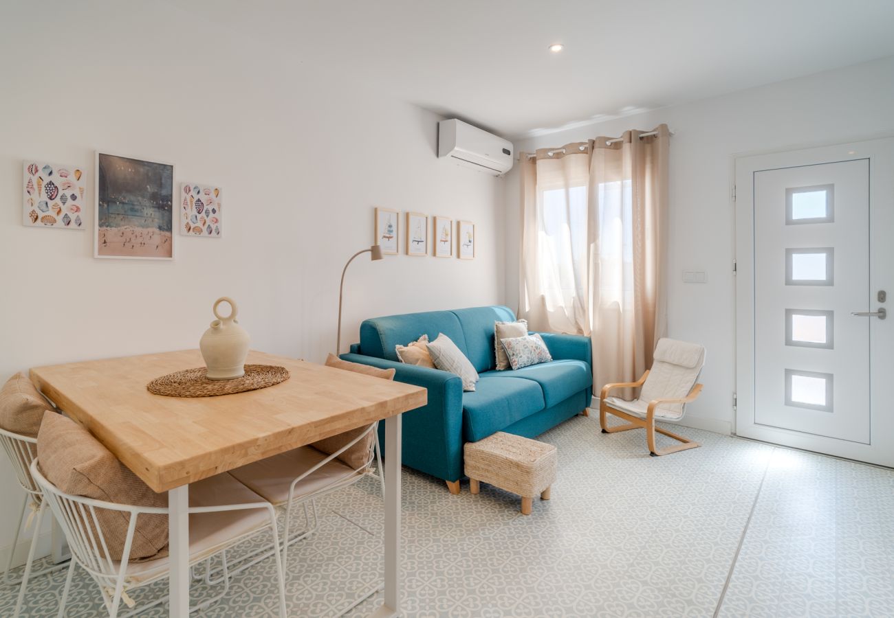 Bungalow w santa pola - Calas del Este: Bungalow con encanto